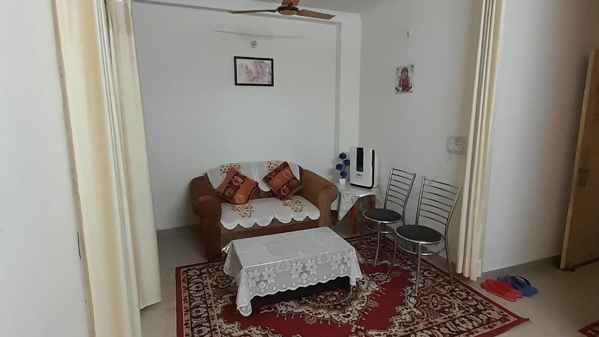 Daire Bhagvati Bnb Homestay Apt Yeni Delhi